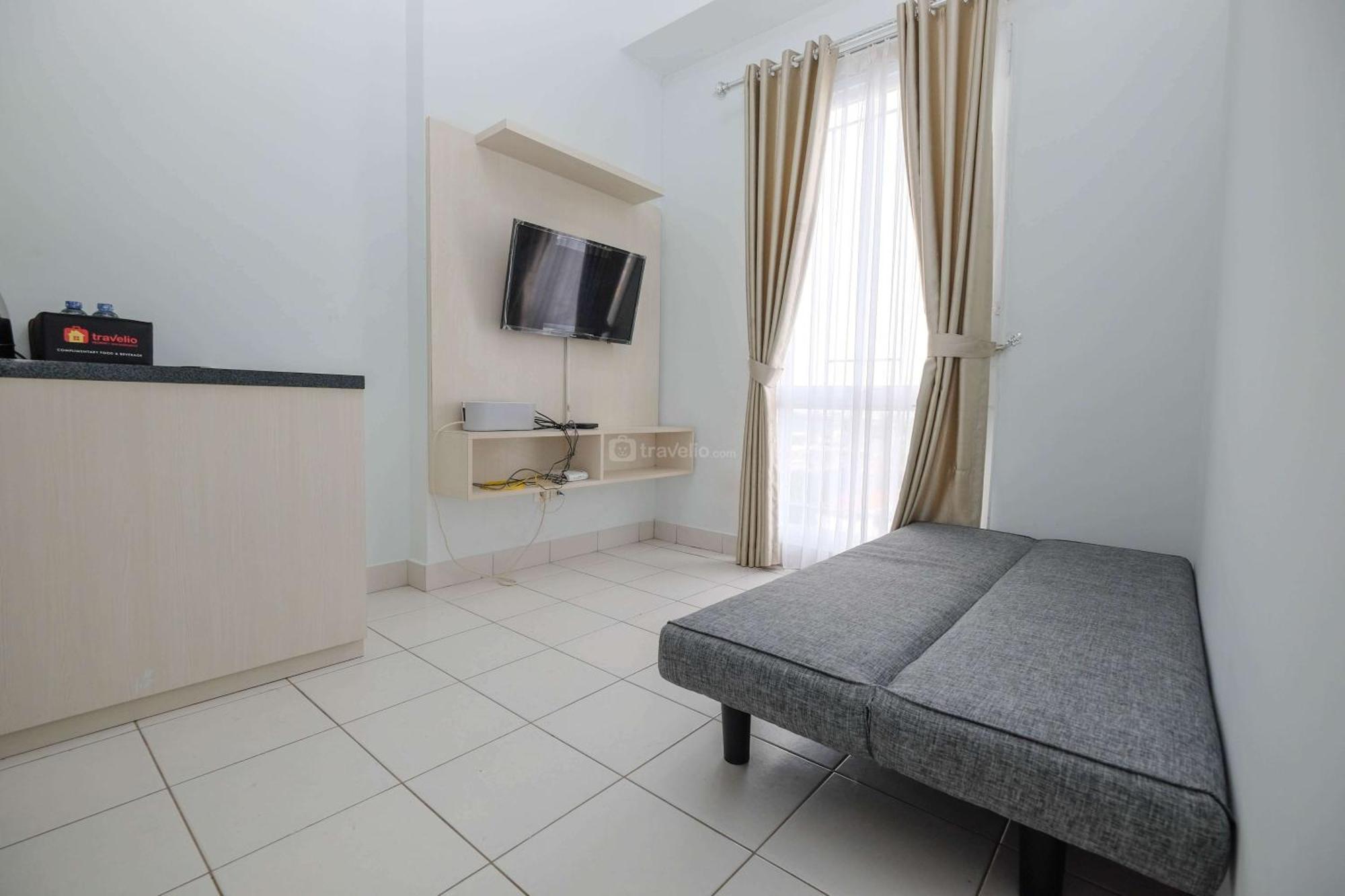 Apartemen Comfy And Homey 2br At Patraland Urbano By Travelio *